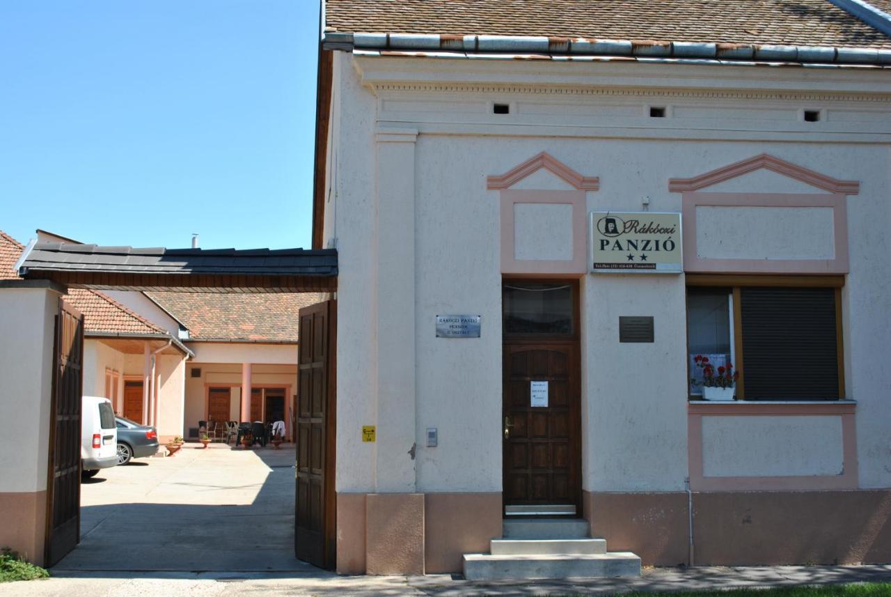 Rakoczi Panzio Hotel Debrecen Exterior photo